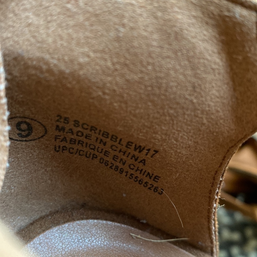NWOT Brown suede look short boots - Picture 9 of 9